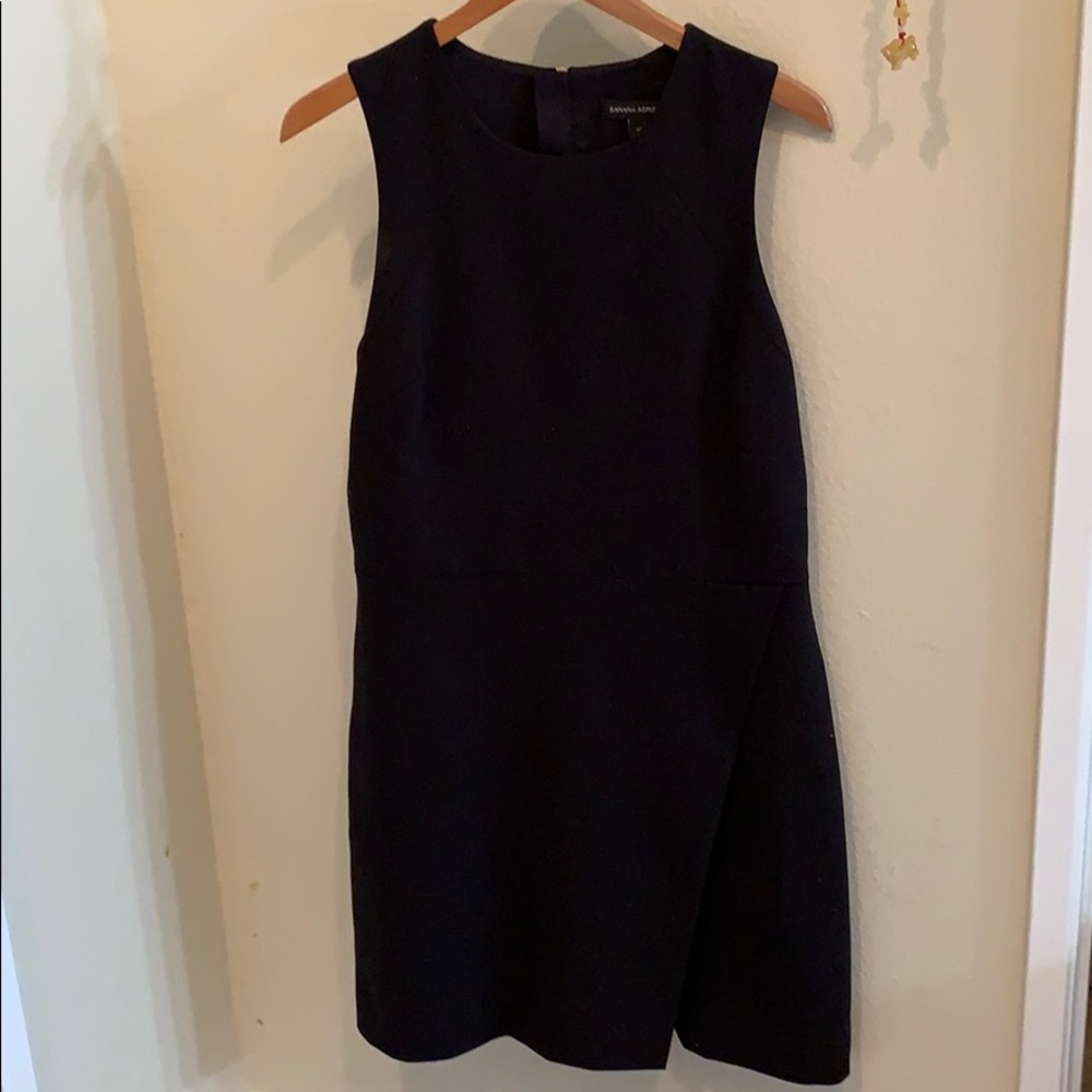 Banana Republic sleeveless sheath dress